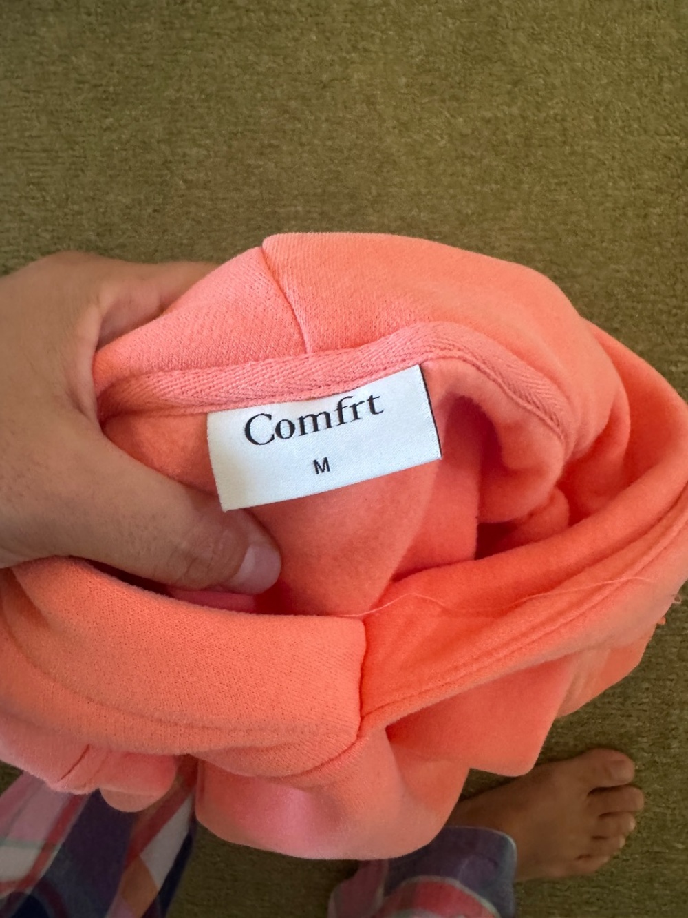 comfrt travel sweatshirt coral